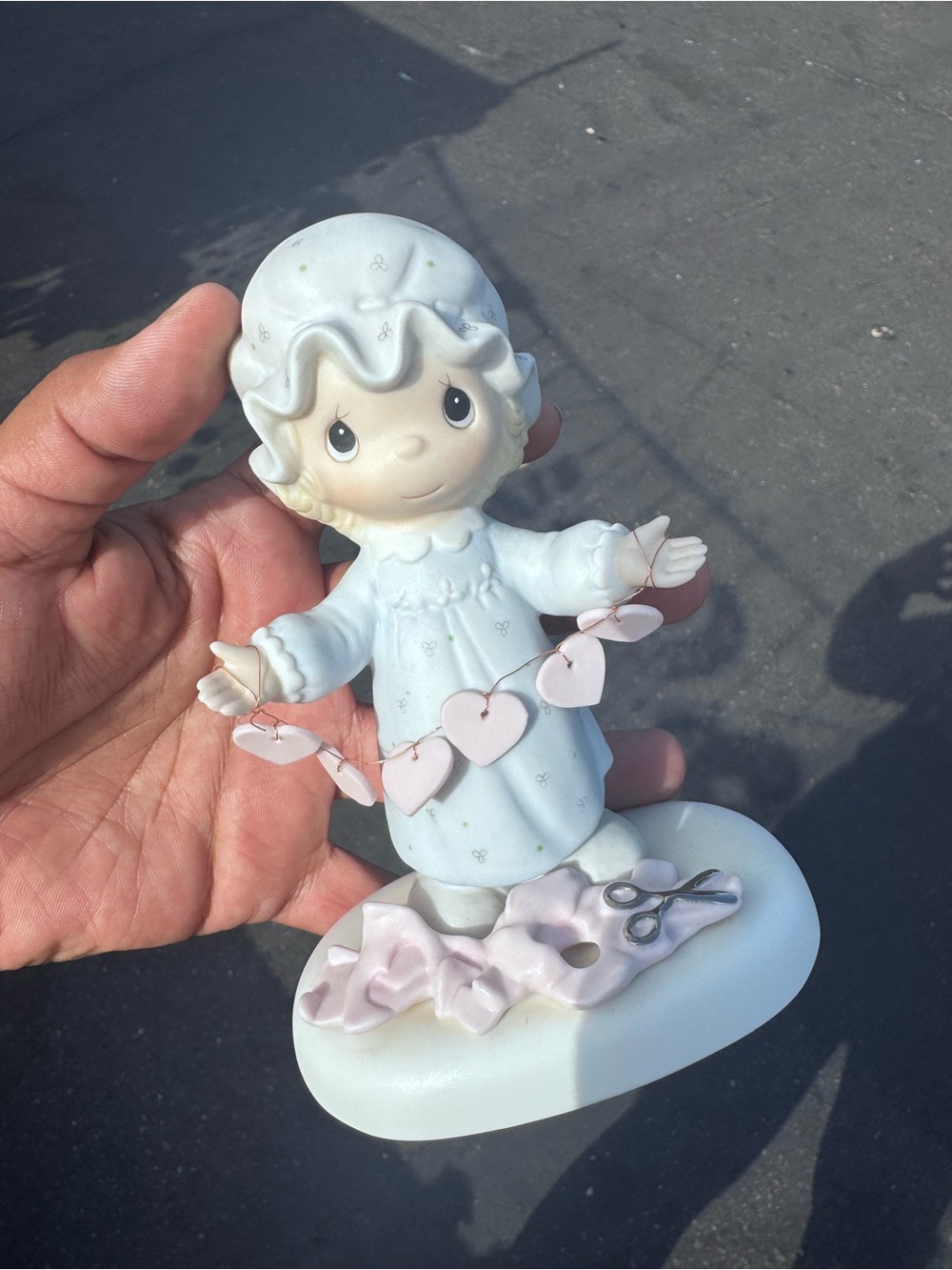 Precious Moments Blue and Pink Heart Garland Figurine